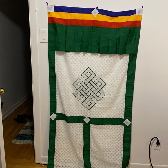 Door curtain - Picture 1 of 3